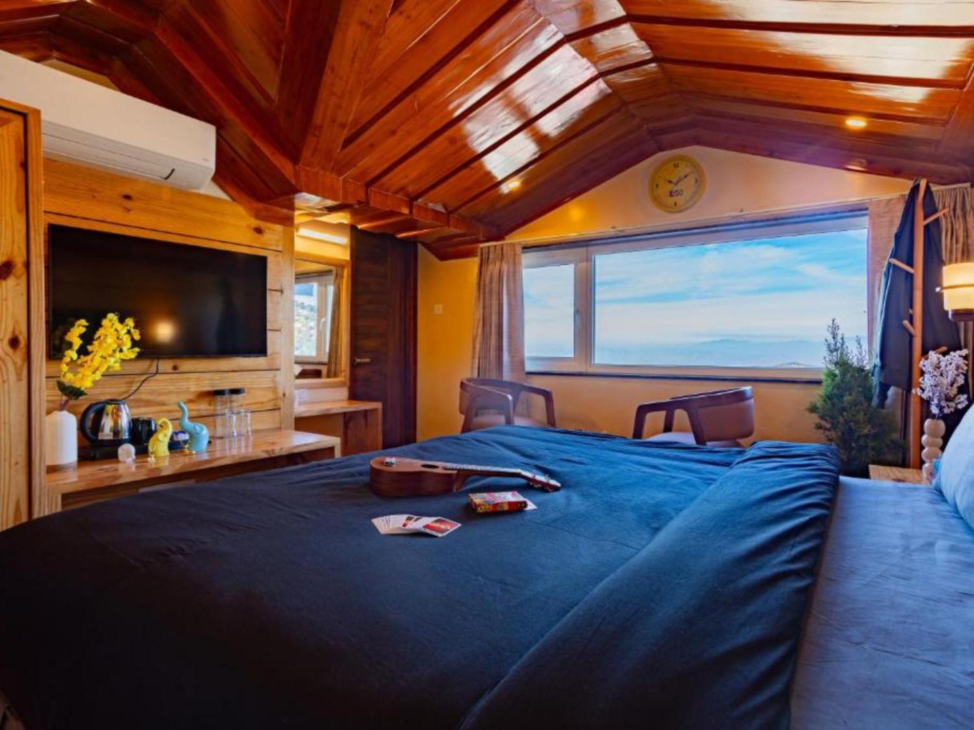 The Hosteller Shimla, Valley View Quarto foto